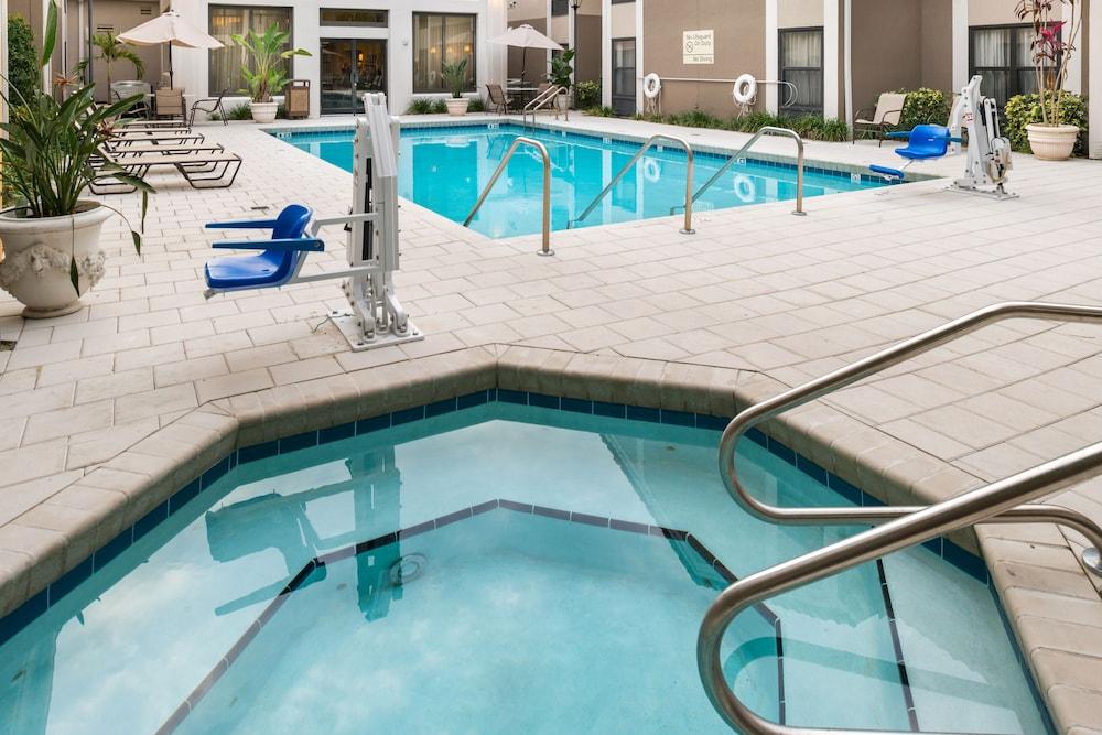 Hampton Inn & Suites Orlando-East Ucf Alafaya Екстериор снимка