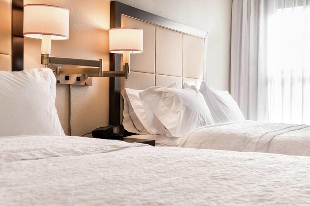 Hampton Inn & Suites Orlando-East Ucf Alafaya Екстериор снимка
