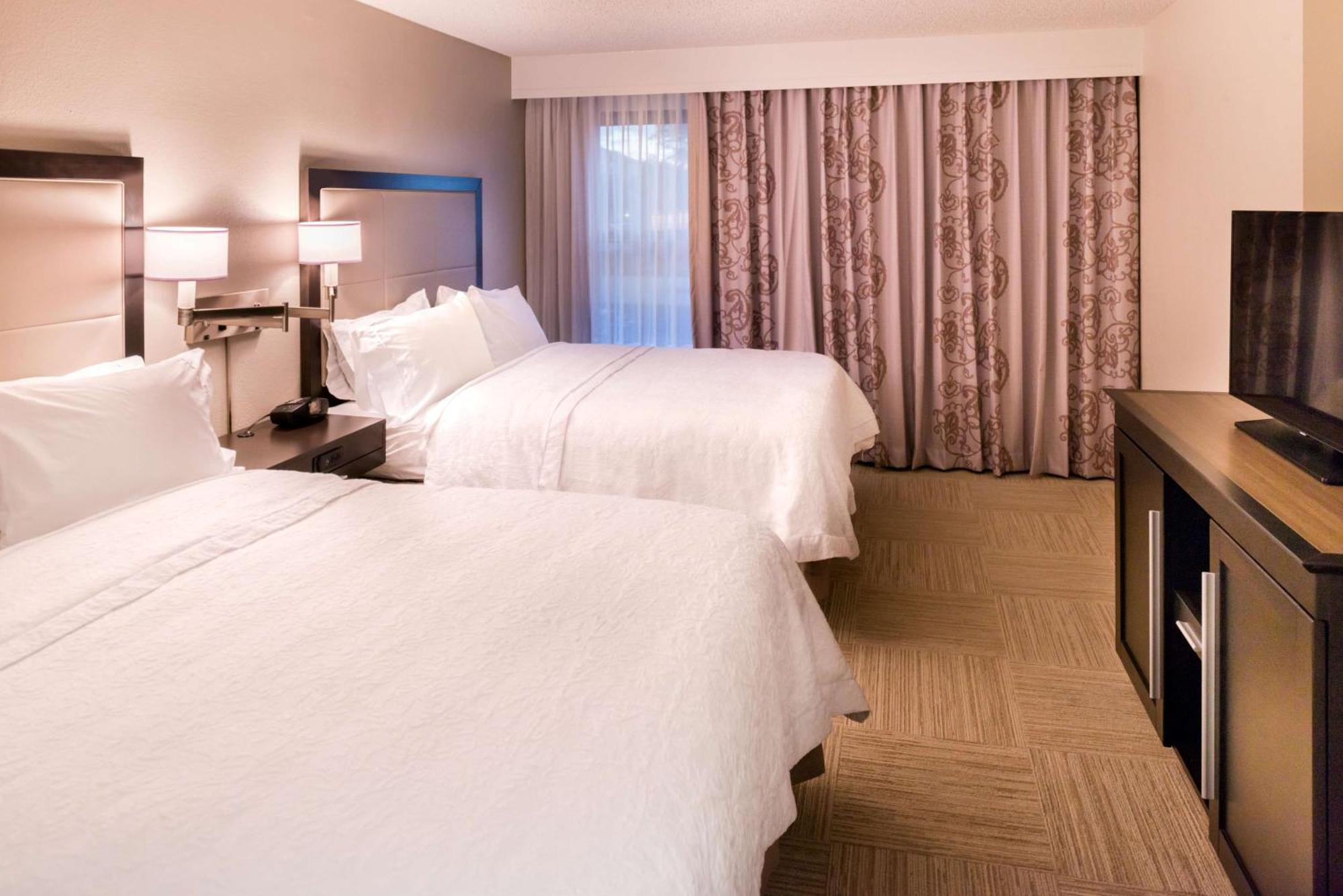 Hampton Inn & Suites Orlando-East Ucf Alafaya Екстериор снимка