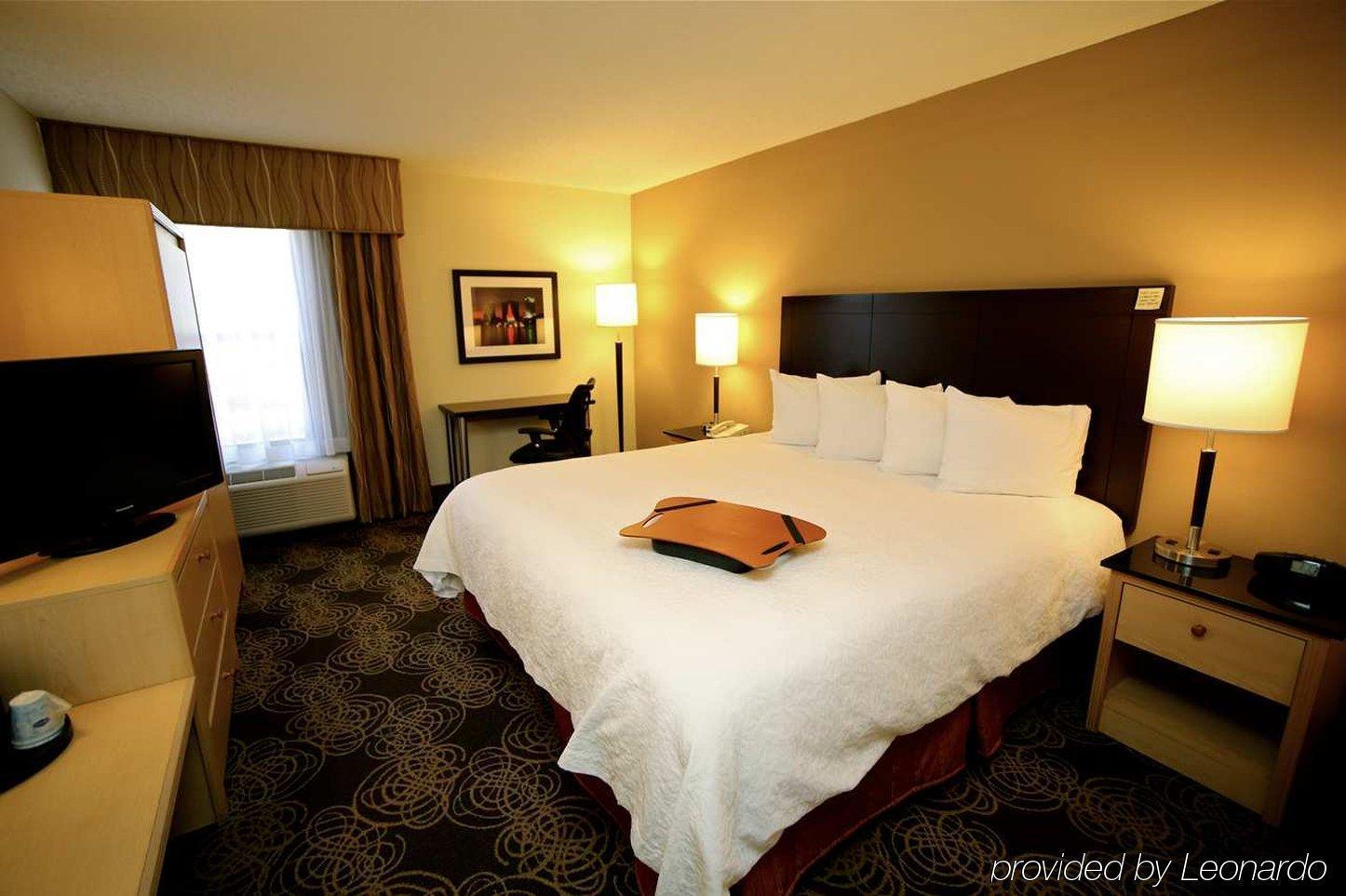 Hampton Inn & Suites Orlando-East Ucf Alafaya Екстериор снимка